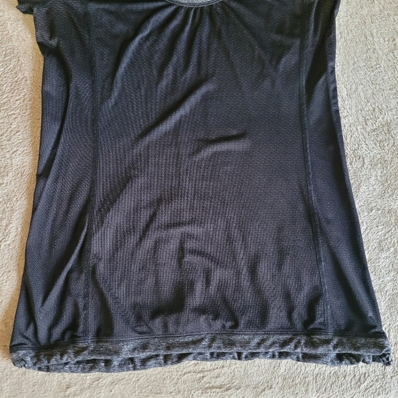 Lululemon scoop neck t-shirt size 6 - Picture 7 of 13